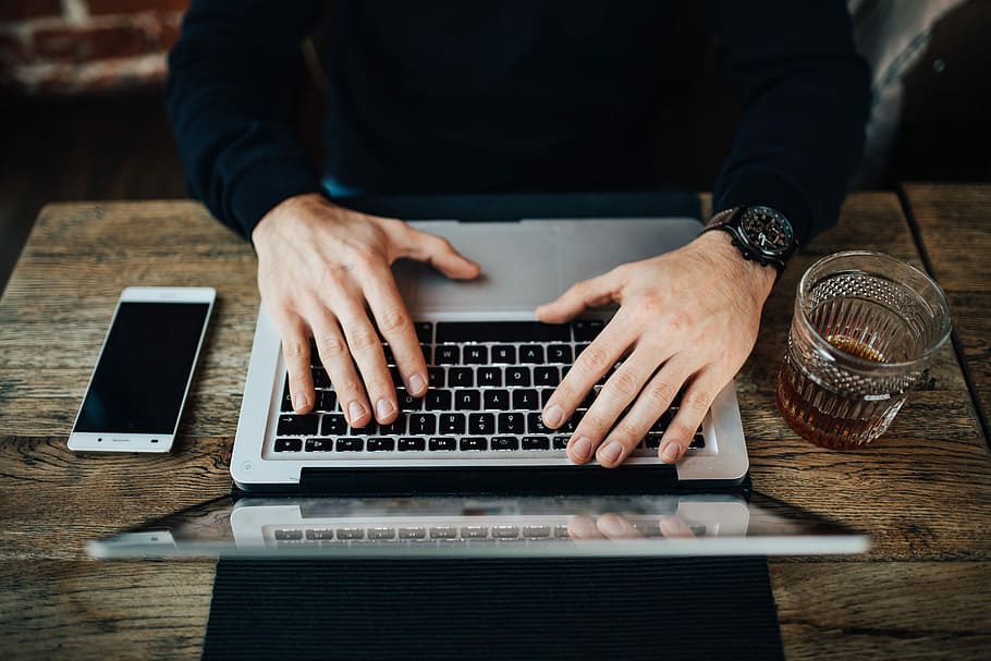 Ketahui Cara Pemakaian Software CRM Untuk Strategi Bisnis Perusahaan Anda!